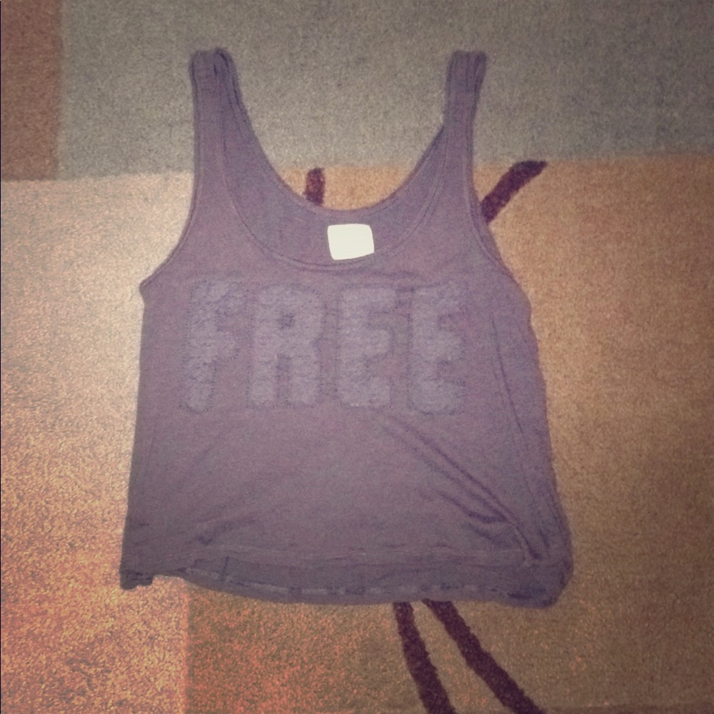 Crop top